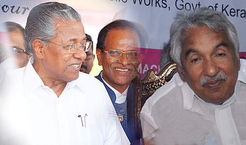 പിണറായിയുടെ 'സര്ജിക്കല് സ്ട്രൈക്ക്'; ആടിയുലഞ്ഞ് യുഡിഎഫ്