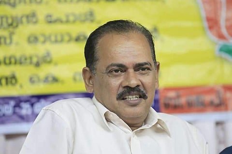 ഇനി ദിലീപ് പുറത്ത് നിന്ന് വിചാരണ നേരിടട്ടേ: സെബാസ്റ്റ്യന് പോള്