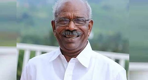 ദേവികുളം സബ് കളക്ടര് വട്ടനെന്ന് മന്ത്രി എം എം മണി