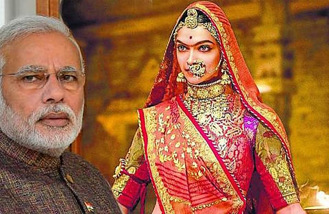 പദ്മാവതി വിവാദം; മോദി പങ്കെടുക്കുന്ന പരിപാടിയില് നിന്ന് ദീപിക പദുക്കോണ് പിന്മാറി