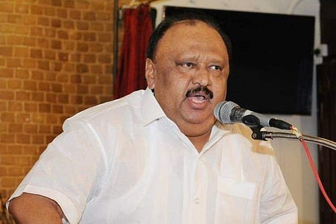 കളക്ടറുടെ റിപ്പോര്ട്ടില് ഗുരുതര പരാമര്ശങ്ങള്; തോമസ് ചാണ്ടി ചെയ്തത് അഞ്ചുവര്ഷം വരെ തടവ് കിട്ടാവുന്ന കുറ്റം