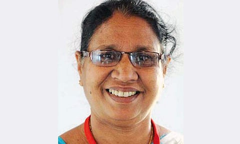 'ഇത് വനിതാ കമ്മീഷനല്ല, സംഘപരിവാര് ബലാല്സംഗ സഹായ കമ്മീഷന്'