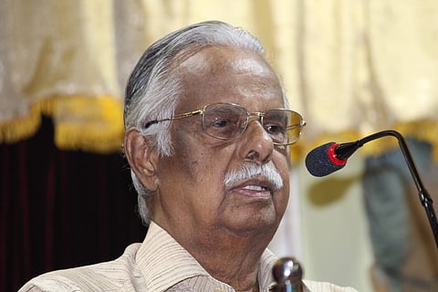'വൈശാഖനും കെ.പി. മോഹനനും അവാര്ഡ് കച്ചവടക്കാര്'; അവാര്ഡുകള്ക്കായി നെട്ടോട്ടമോടുന്ന സാഹിത്യകാരന്മാരെ പരിഹസിച്ച് ടി.പത്മനാഭന്
