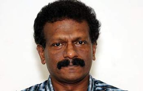 പിണറായിയും ചന്ദ്രശേഖരനും വെറും രാഷ്ട്രീയക്കാര്, കഴുത്തിന് പിടിച്ച് കരണക്കുറ്റിക്ക് കൊടുക്കേണ്ടത് കുര്യനും എബ്രഹാമിനും