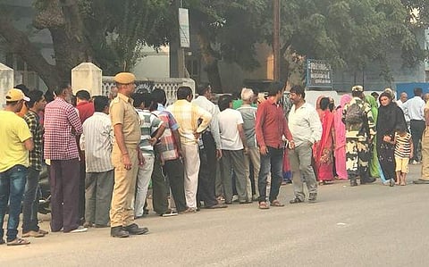 ഗുജറാത്തില് ഒന്നാംഘട്ടം കനത്ത പോളിംഗ്: ഉയര്ന്ന പോളിംഗില് പ്രതീക്ഷയുമായി ബിജെപിയും കോണ്ഗ്രസും