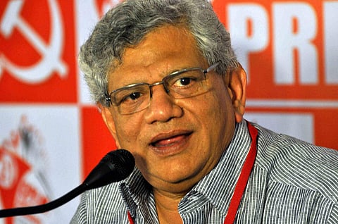 മഹാത്മാഗാന്ധി കൊല്ലപ്പെട്ടപ്പോള് ആഘോഷിച്ചവര് ആര്; റിജിജുവിന് യച്ചൂരിയുടെ മറുപടി