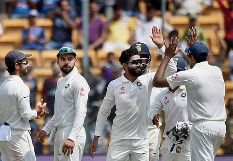 രണ്ടാം ടെസ്റ്റിന്റെ രണ്ടാം ദിവസം ഓസ്ട്രേലിയയ്ക്ക് ലീഡ്