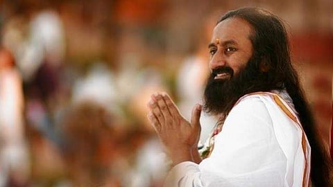 കര്ഷക ആത്മഹത്യയുടെ കാരണങ്ങളിലൊന്ന് ആത്മീയതയുടെ അഭാവം: ശ്രീ ശ്രീ രവിശങ്കര്