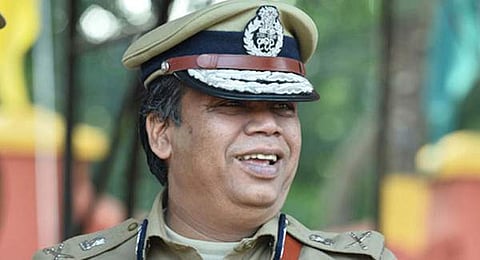 വിദേശത്ത് ജോലി വാങ്ങി നല്കും; മലയാളികളില് നിന്നും കോടികള് തട്ടി; ഒരു യുവതി അറസ്റ്റില്