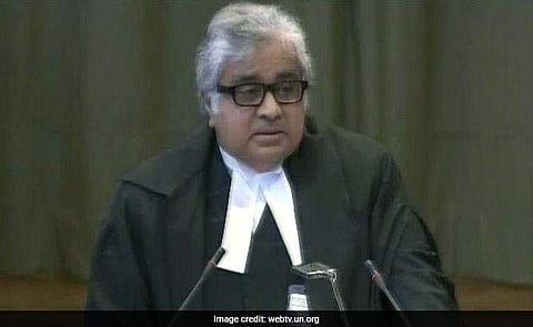പാക്കിസ്ഥാന്റെ നടപടി നീതീകരിക്കാനാകില്ലെന്ന് ഇന്ത്യ, കോടതിയില് വാദം തുടങ്ങി