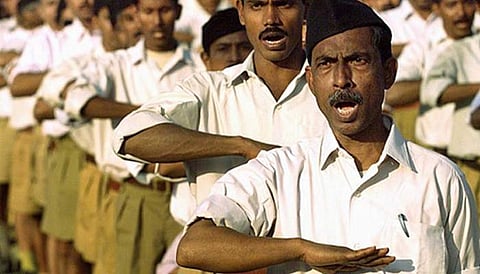 പശുവിന്റെ പാല് നല്കി റംസാന് നോമ്പ് മുറിക്കാന് ആര്എസ്എസ്; പശുവുന്റെ മൂല്യം മുസ്ലീങ്ങളെ ബോധ്യപ്പെടുത്തുക ലക്ഷ്യം