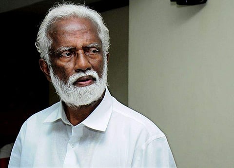 സമരത്തിനിടെ കന്നുകാലിയെ കൊല്ലുന്ന വീഡിയോയുമായി കുമ്മനം; സംഭവം യൂത്ത് കോണ്ഗ്രസിന്റെ പ്രതിഷേധ സമരത്തിനിടെ
