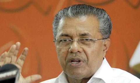 അഴിമതി ആരോപണം ഉയര്ന്നതിന്റെ പേരില് വിഴിഞ്ഞം ഉപേക്ഷിക്കുമെന്ന് ആരും കരുതേണ്ടെന്ന് മുഖ്യമന്ത്രി