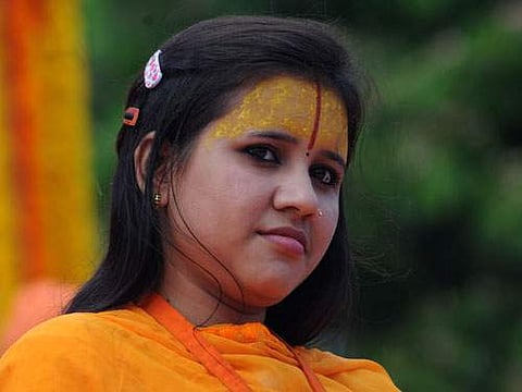 കൊലവിളി പ്രസംഗവുമായി വി.എച്ച്.പി നേതാവ് സാധ്വി സരസ്വതി:ബീഫ് കഴിക്കുന്നവരെ പരസ്യമായി തൂക്കിക്കൊല്ലണം