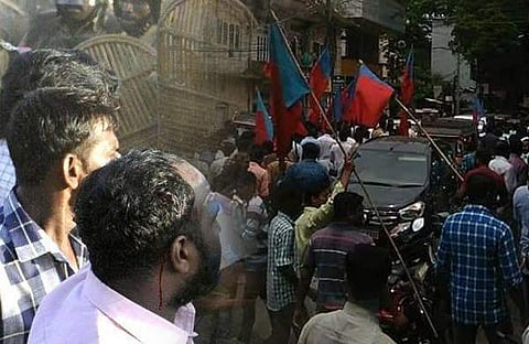 പുതുവൈപ്പ്: എഐവൈഎഫ് ഐജി ഓഫീസ് മാര്ച്ച് പൊലീസ് തടഞ്ഞു; സ്ഥലത്ത് സംഘര്ഷാവസ്ഥ