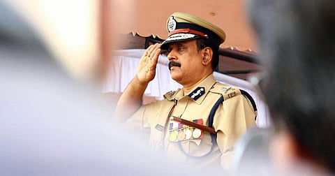 ദിലീപിനെ ചോദ്യം ചെയ്തത് തെളിവില്ലാതെ തന്നെ: വിവാദ അഭിമുഖം തള്ളിപ്പറയാതെ സെന്കുമാര്