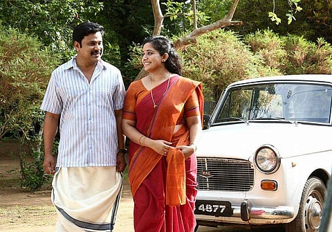 ദിലീപും കാവ്യമാധവനുമായിരുന്നു എന്ന് നിന്റെ മൊയ്തീനില് അഭിനയിക്കാനിരുന്നത്; ചിത്രത്തോട് ദിലീപ് ചെയ്ത കാര്യങ്ങള് തുറന്നുപറഞ്ഞ് സംവിധായകന് ആര്എസ് വിമല്