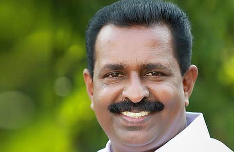 എം വിന്സെന്റ് എംഎല്എയ്ക്കെതിരെ പീഡനത്തിന് കേസെടുത്തു