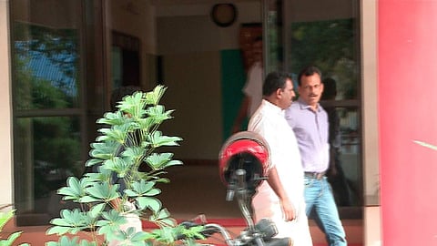 വിന്സെന്റിനെതിരേ കുരുക്കു മുറുകുന്നു; സമാനമായ മറ്റൊരു കേസിലും അന്വേഷണം