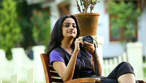 അക്കൗണ്ടില് വന് തുകയെത്തിയ ആ യുവനടി ഞാനല്ല: നമിതാ പ്രമോദ്