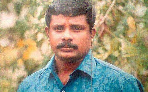രാജേഷിനെ കൊലപ്പെടുത്തിയത് എതിരാളിക്കൊപ്പം കൂട്ടുകൂടിയതിന്റെ വൈരാഗ്യത്താലെന്ന് എഫ്ഐആര്