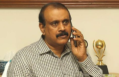 വ്യാജ രേഖ കേസ്; സെന്കുമാറിനെ അറസ്റ്റ് ചെയ്യരുതെന്ന് ഹൈക്കോടതി