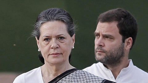 രാഹുലിന് പിന്നാലെ സോണിയാ ഗാന്ധിയേയും കാണാനില്ല; കണ്ടെത്തുന്നവര്ക്ക് പാരിതോഷികം