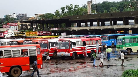 സംസ്ഥാനത്തെ ഒരു വിഭാഗം ബസുടമകള് ഇന്ന് പണിമുടക്കും