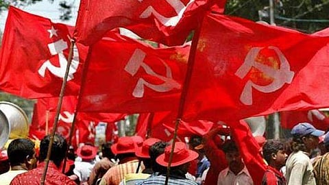 പി.കെ.ശശിക്കെതിരായ ലൈംഗീക ആരോപണം; അന്വേഷിക്കാന് സിപിഎമ്മിന്റെ പ്രത്യേക സമിതി