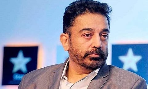 തലയില് വെച്ച വിഡ്ഢികളുടെ തൊപ്പി തമിഴ്ജനങ്ങള് എടുത്തുമാറ്റണം: കമല്ഹാസന്