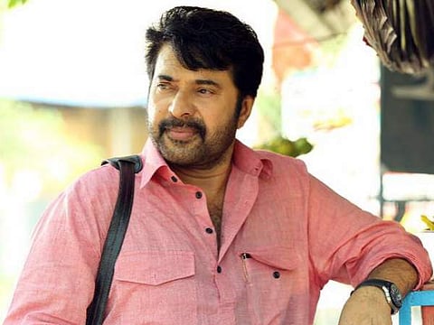 സാറിനെ കണ്ടോണ്ടിരിക്കാന് ഇത്ര രസമുണ്ടോ: പുള്ളിക്കാരന് സ്റ്റാറാ ട്രെയിലര്