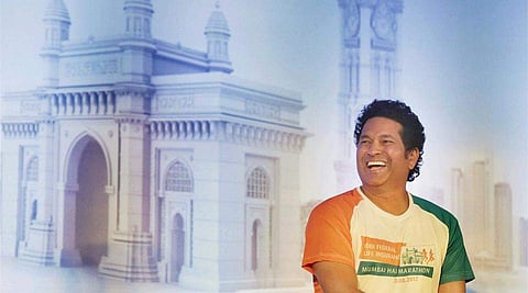 നിങ്ങളെ അമ്പരപ്പിച്ച അതിഥി താരം ആരാണ്? പതിവില്ലാതെ രാജ്യസഭയിലെത്തിയ സച്ചിനെ ട്രോളി സമൂഹമാധ്യമങ്ങള്