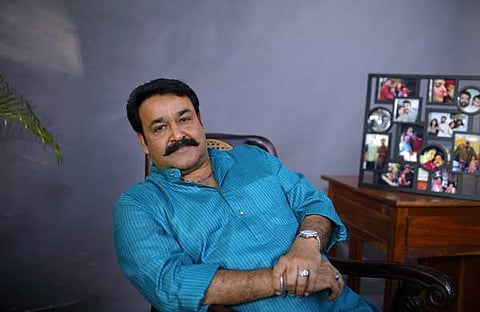 നമ്മളൊക്കെ ജീവിക്കുന്നത് സേഫ് സോണില്: മോഹന്ലാല്