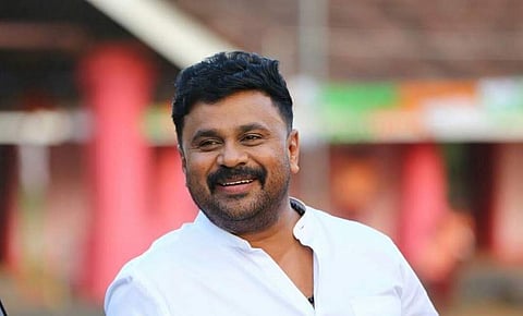 ദിലീപിന് അച്ഛന്റെ ശ്രാദ്ധത്തിന് ബലിയിടാം; പ്രോസിക്യുഷന്റെ എതിര്പ്പ് കോടതി തള്ളി