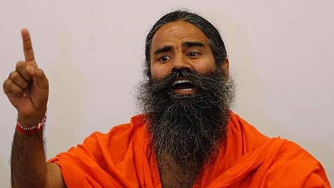 മനുഷ്യശരീരം 400 വര്ഷം ജീവനോടെ നിലനില്ക്കുന്നതാണ്; നാം അത് നശിപ്പിക്കുന്നുവെന്ന് രാംദേവ്