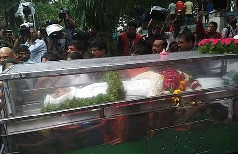 ഗൗരി ലങ്കേഷ് വധം: നക്സലുകളുടെ വിരോധവും പരിശോധിക്കും; സിസിടിവി ദൃശ്യങ്ങളില് പ്രതീക്ഷയോടെ പൊലീസ്