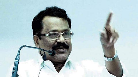 ഇന്ത്യ-ചൈന അതിര്ത്തി തര്ക്കത്തില് സിപിഎം നിലപാട് രാജ്യത്തിനെതിര്; രാജ്യനിലപാടിനെതിരെ മന്ത്രി പ്രതികരിക്കുമെന്ന കാരണത്താലാണ് അനുമതി നിഷേധിച്ചതെന്ന് പിഎസ് ശ്രീധരന്പിള്ള