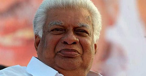 മുന്നണി മാറ്റത്തിന് പിന്നില് വീരന്റെ അധികാരക്കൊതിയെന്ന് പിപി തങ്കച്ചന്