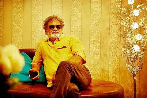 പരമോന്നത നീതിപീഠം ഇനി വാര്ത്താസമ്മേളനങ്ങളിലൂടെ ആയിരിക്കുമോ വിധിപ്രസ്താവങ്ങള് നടത്തുകയെന്ന് ജോയ് മാത്യു