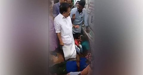 ചെന്നിത്തലയ്ക്കെതിരെ പ്രതിഷേധം ഉയര്ത്തിയവന് സിപിഎമ്മുകാരനല്ല; കോണ്ഗ്രസിന്റെ സജീവ പ്രവര്ത്തകന്