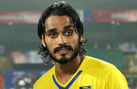 'യഥാര്ത്ഥത്തില് അന്ന് രാത്രി സംഭവിച്ചത്...'; മദ്യപിച്ച് കൂത്താടി നടന്നെന്ന ആരോപണത്തിന് മറുപടിയുമായി സന്ദേശ് ജിങ്കന്