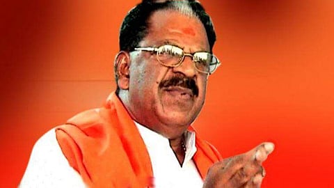 സ്ത്രീകളെ രണ്ടായി വലിച്ചു കീറണം; രോഷമിരമ്പി; കൊല്ലം തുളസിക്കെതിരെ കേസെടുത്തു