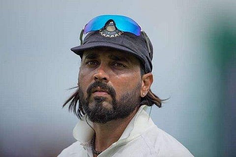 തുറന്നടിച്ച് മുരളി വിജയ്; പുറത്താക്കുന്നതില് പരാതിയില്ല, ഇനി എന്ത് ചെയ്യണമെന്നുകൂടി പറയണം
