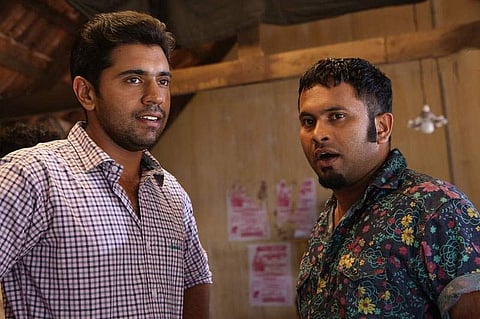 നിവിന്പോളിക്ക് എട്ടിന്റെ പണിയുമായി അജു വര്ഗ്ഗീസ്; ഗൂഗിള് നോക്കി രക്ഷപ്പെടാന് ശ്രമിക്കുന്ന കൊച്ചുണ്ണി