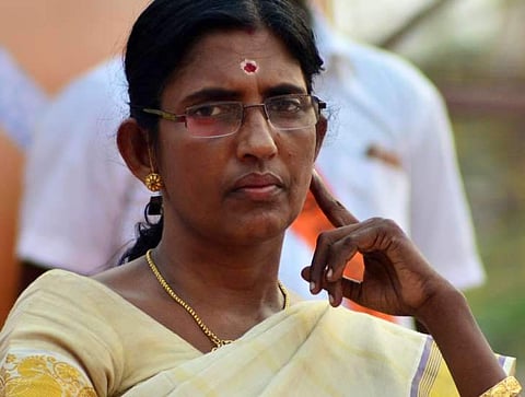 "ആചാരലംഘനം നടത്തിക്കുന്നവനും അവന്റെ കുടുംബവും മൂന്നു തലമുറ ഗതിപിടിക്കാതെ പോകട്ടേ എന്റയ്യപ്പാ"