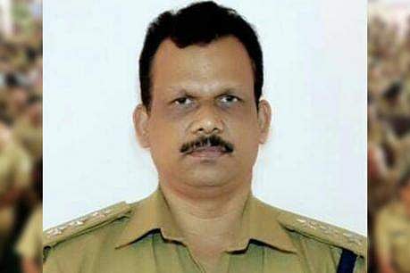 കള്ളനെ വെറുതെ വിടാന് ഭാര്യയില് നിന്ന് കൈക്കൂലി; യുവാവിന്റെ മരണത്തില് ആരോപണം നേരിടുന്ന ഡിവൈഎസ്പിയുടെ സര്വീസ് ബുക്കില് നിയമലംഘനങ്ങള് ഏറെ