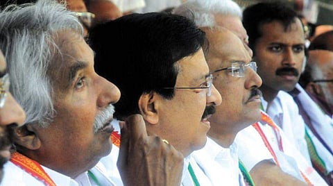 ശബരിമല : സമരം പ്രഖ്യാപിച്ച് യുഡിഎഫ് ; മൂന്ന് പ്രതിപക്ഷ എംഎല്എമാര് സത്യഗ്രഹത്തിന്