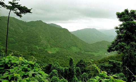 കസ്തൂരിരംഗന് വിജ്ഞാപനത്തില് ഭേദഗതി ; നിര്മ്മാണ പ്രവര്ത്തനങ്ങള്ക്കുള്ള വിലക്ക് നീക്കി