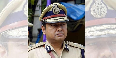 മന്ത്രിമാരടക്കം പ്രമുഖര്ക്കെതിരായ കേസുകളുടെ വിശദാംശങ്ങള് നല്കണം ; എസ്പിമാര്ക്ക് വിജിലന്സ് ഡയറക്ടറുടെ നിര്ദേശം