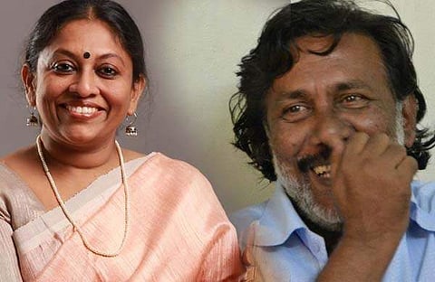 'എഡേ മിത്രോം, കുരീപ്പുഴയിപ്പോള് ജാതി മതില് പണിയാന് പോയിക്കാണും'